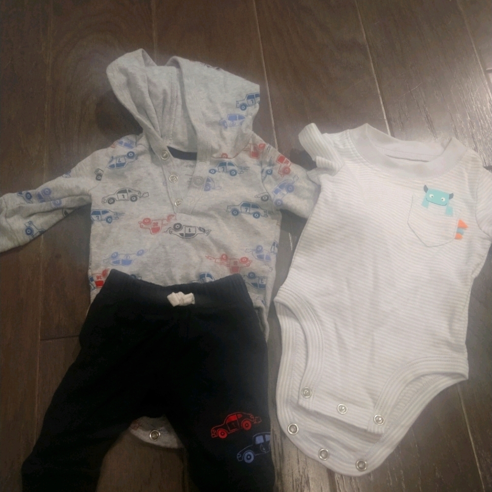 Matching set with and additional onesie